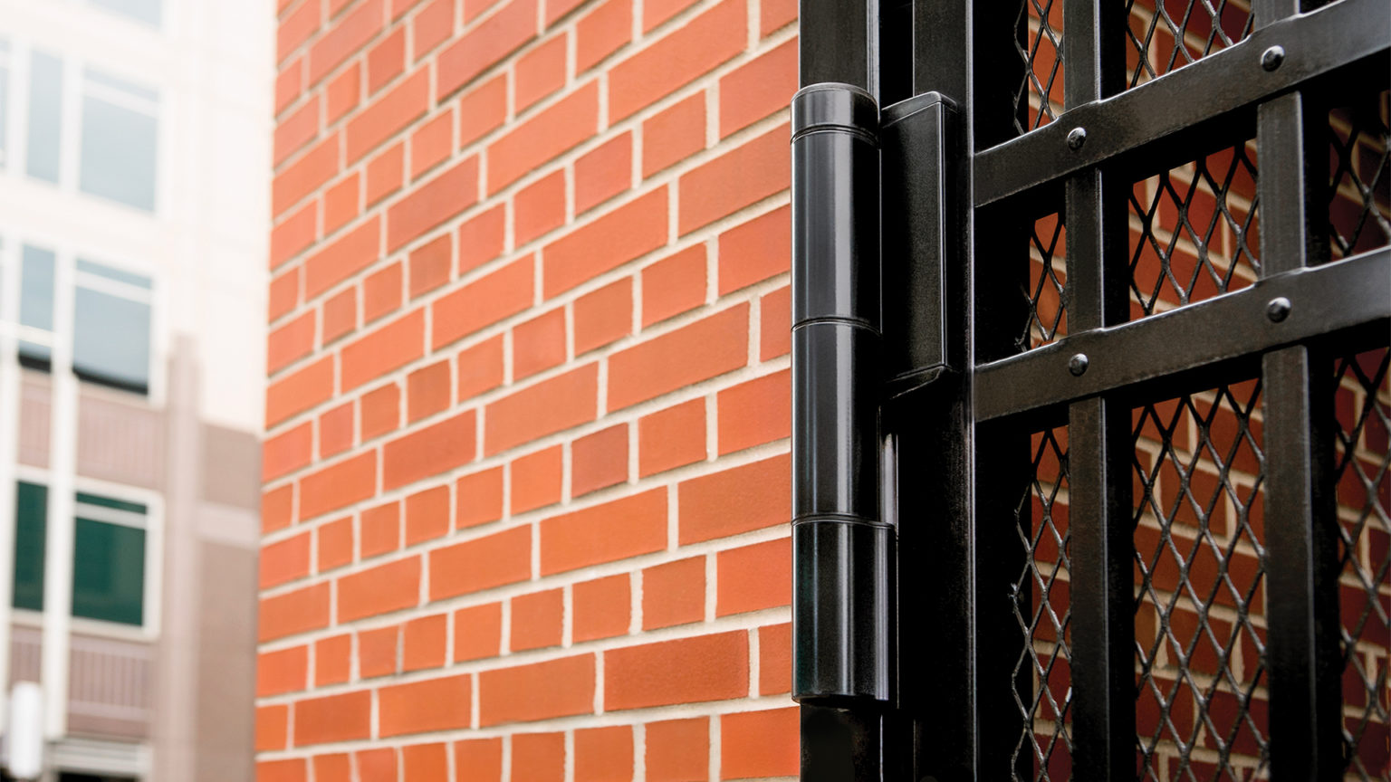 Locinox Mammoth ultra heavy duty gate closer Outlaw Industries